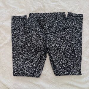 Lululemon Wunder Under Hi-Rise 7/8 Tight Full-On Luxtreme Alpine White Black | 4